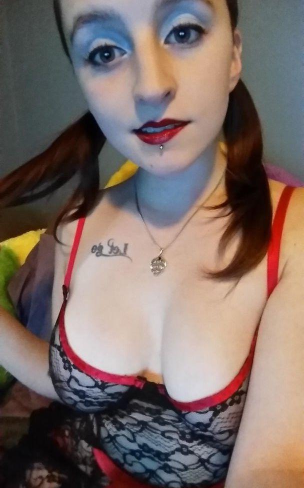12P SomeDrunkBish nude