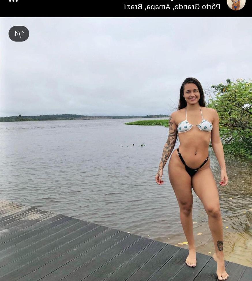 13P Flávia Carolayne nude