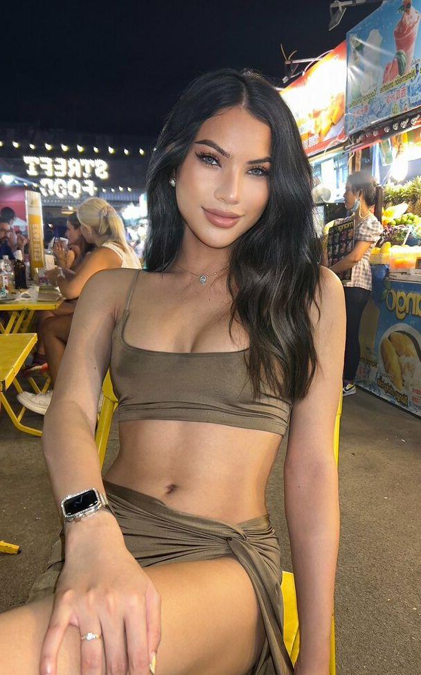 12P Ginasexyladyboy nude