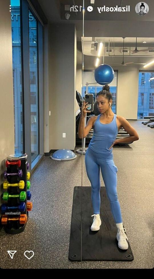 23P Liza Koshy nude