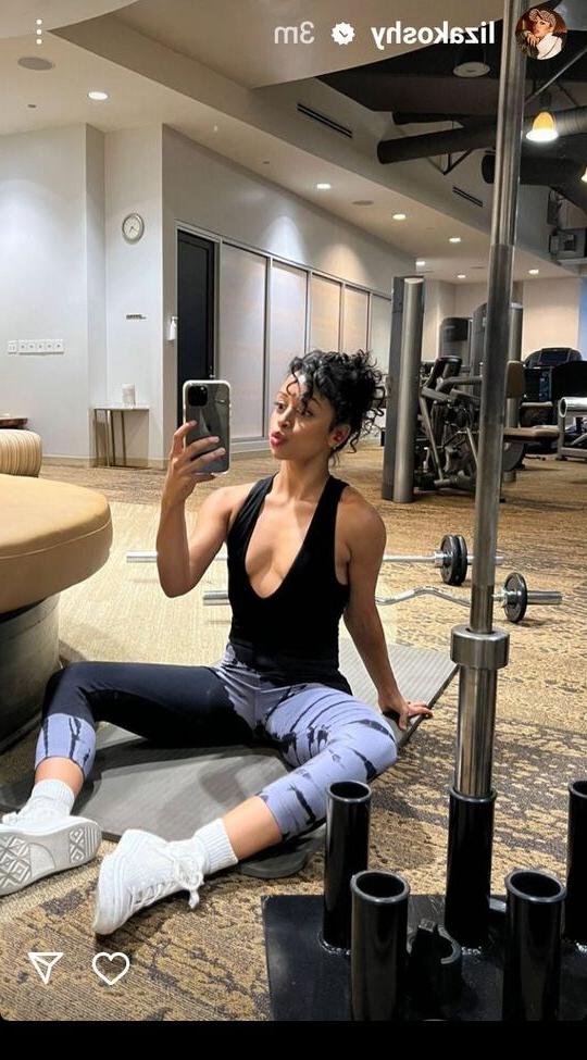 23P Liza Koshy nude