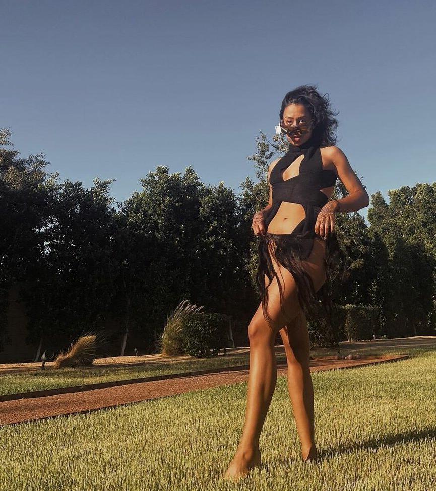 23P Liza Koshy nude