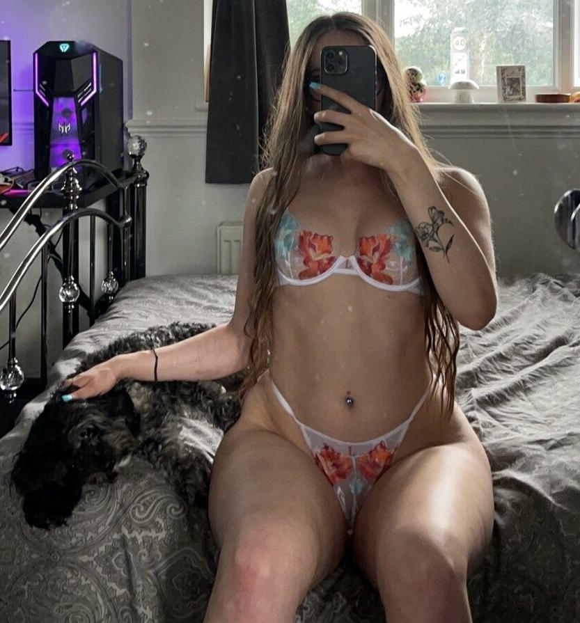 25P Lilywatson25 nude