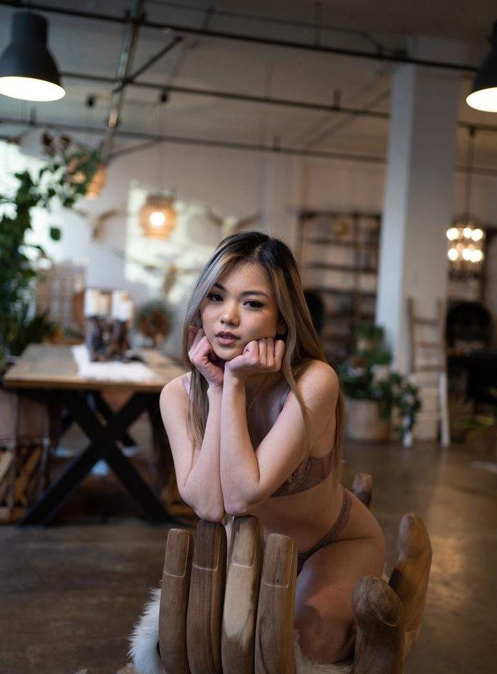 25P Srrymom nude
