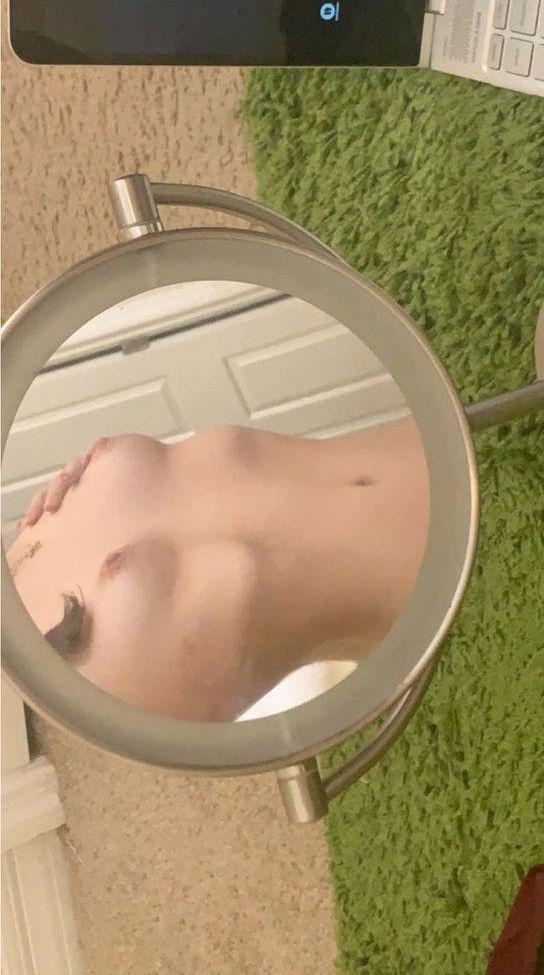 25P Whoreonica nude