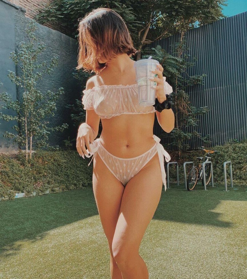 25P Shawsera nude