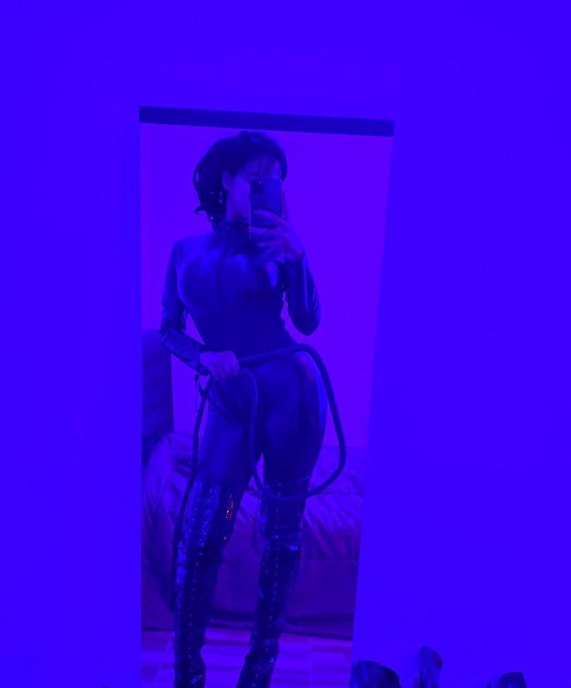 25P Siskaeee_ofc nude