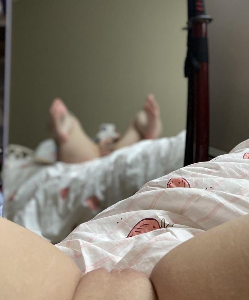 13P Pupwife nude