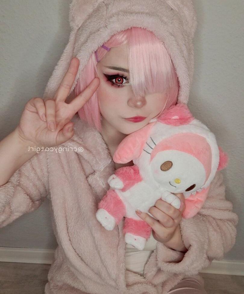 25P Cringycatgirl nude