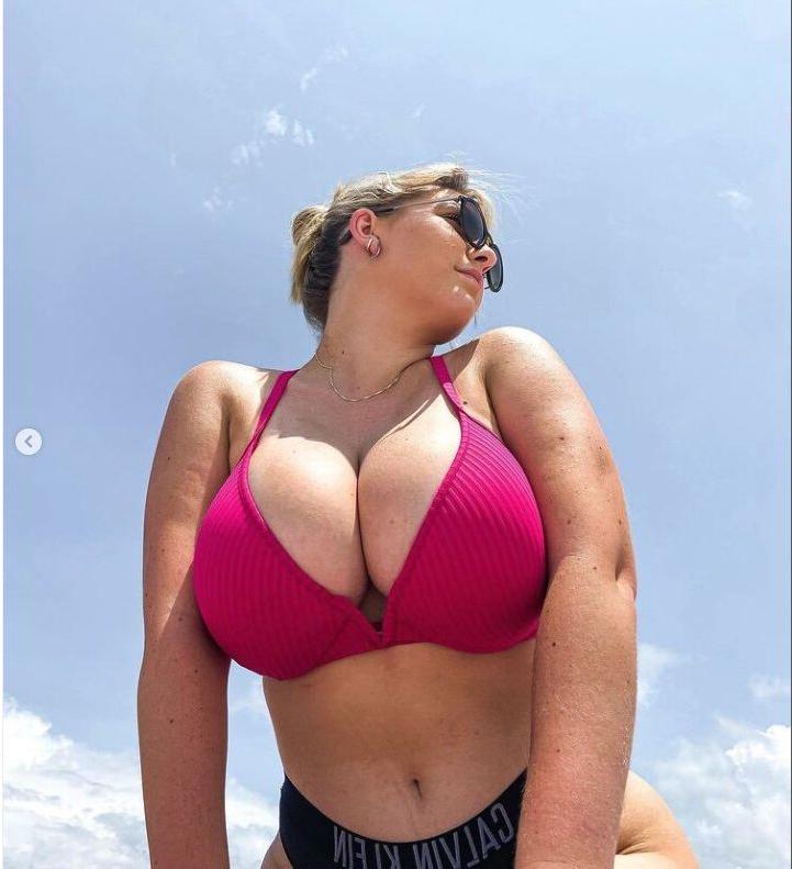 22P Seerahb2 nude