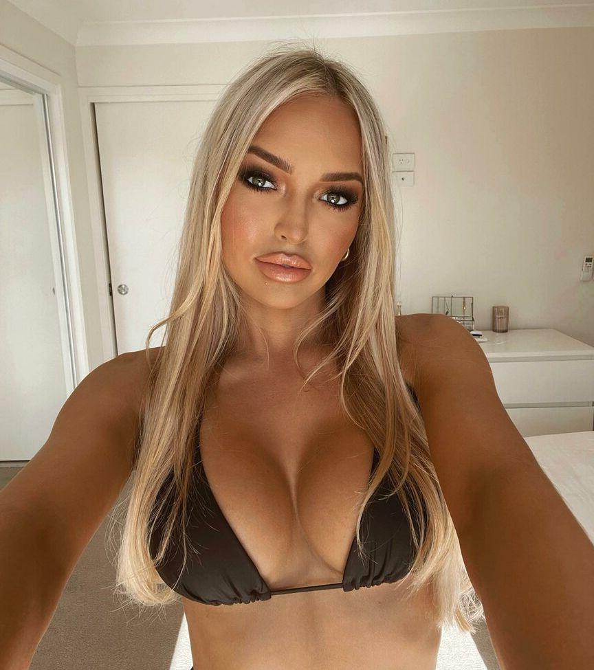 21P Tahlia Skaines nude