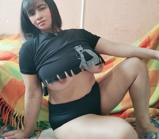 19P Theza_romero nude