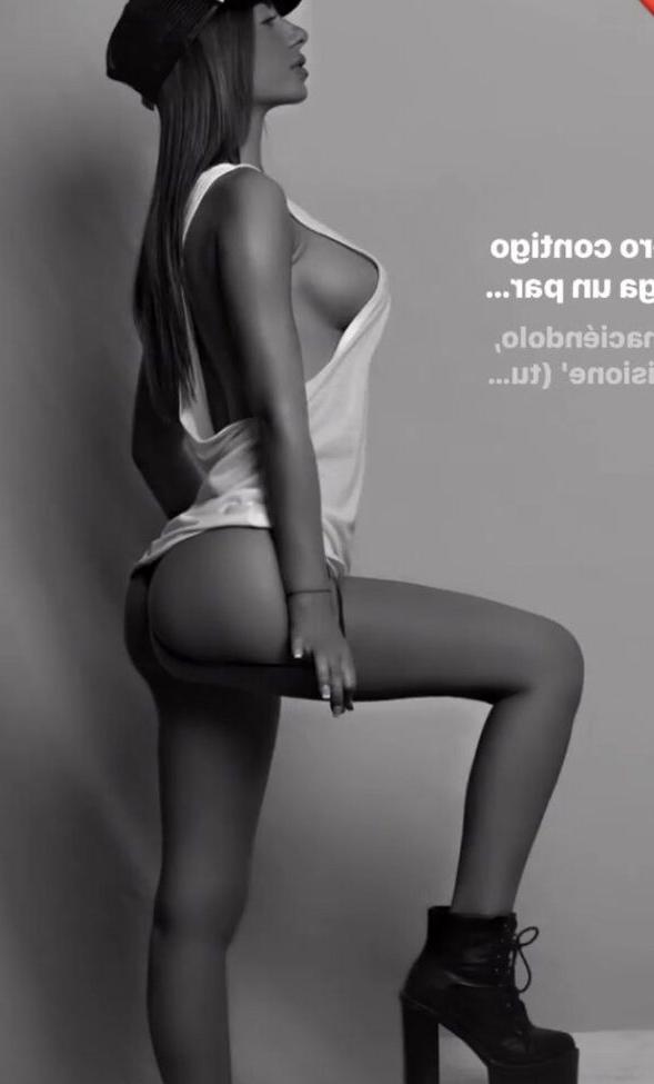 13P Noelia Campos nackt