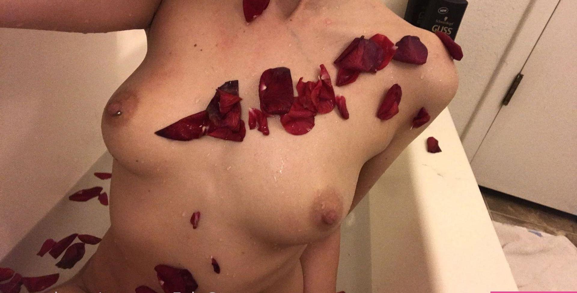 25P Astrohoe_ nude