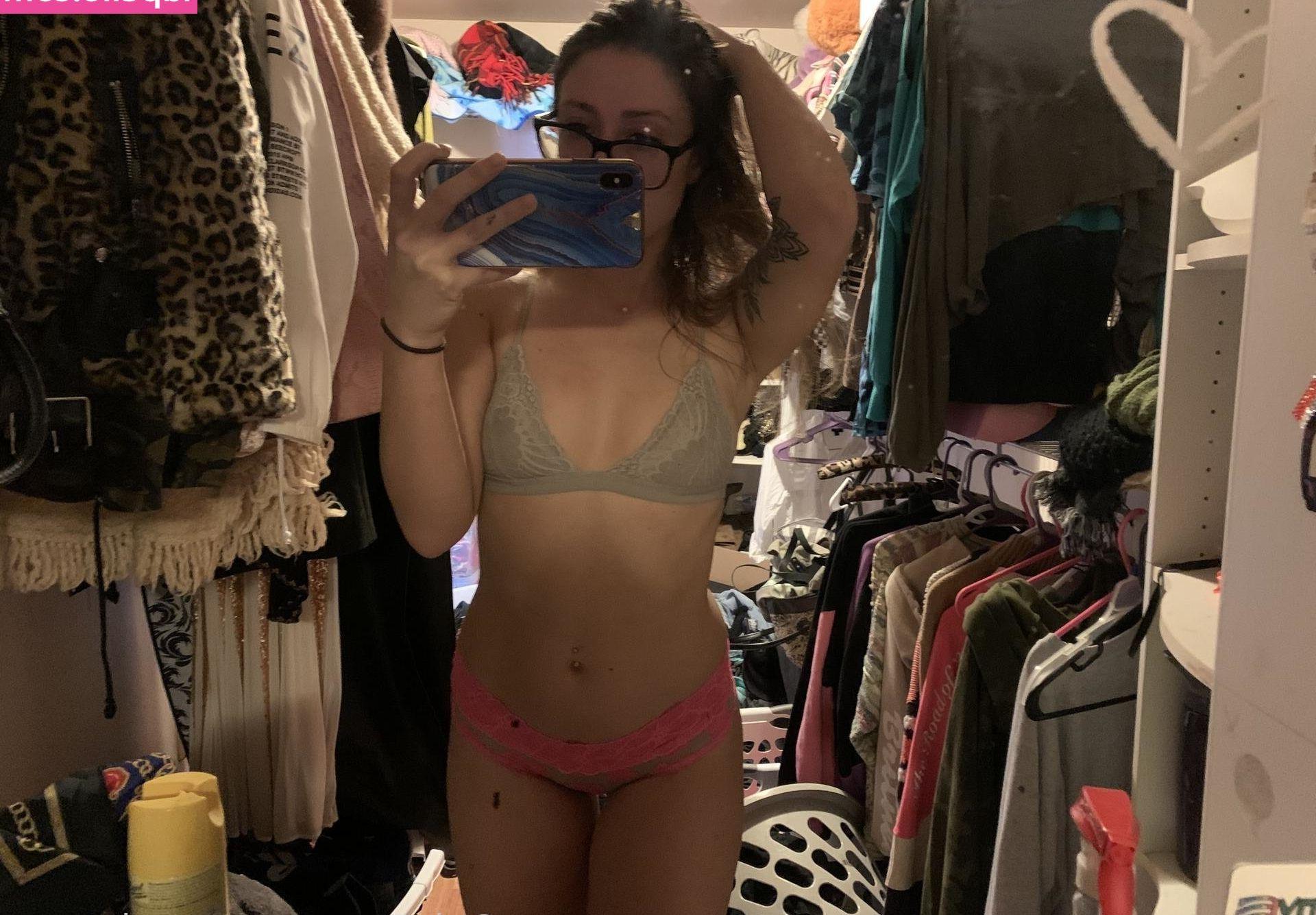 25P Astrohoe_ nude