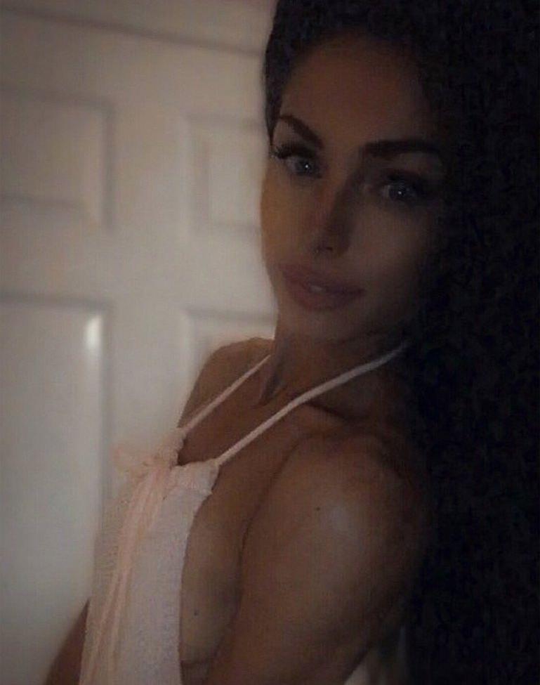 25P Spicypeach8 nude