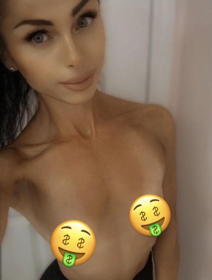 25P Spicypeach8 nude