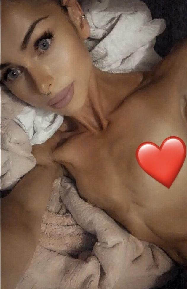 25P Spicypeach8 nude