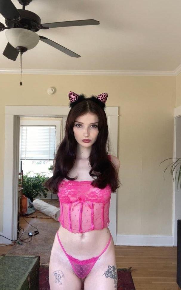 25P Ramonaryder nude