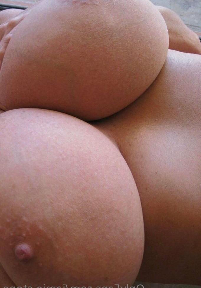 25P Jamie Stone nude