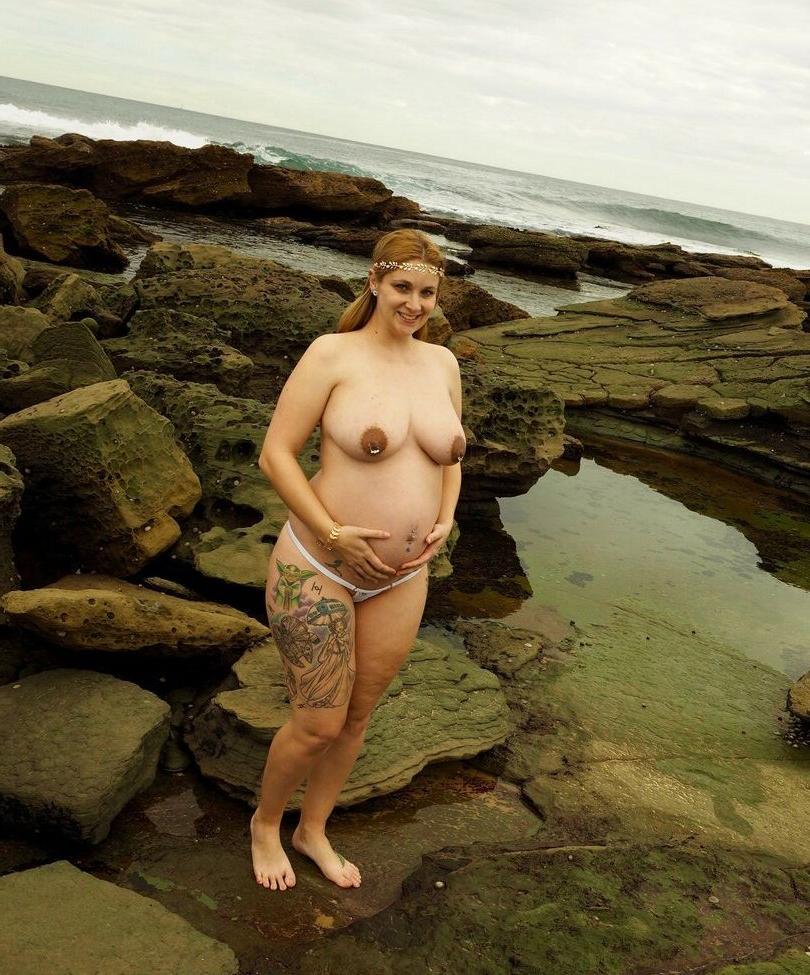 25P Sparkie Gal nude