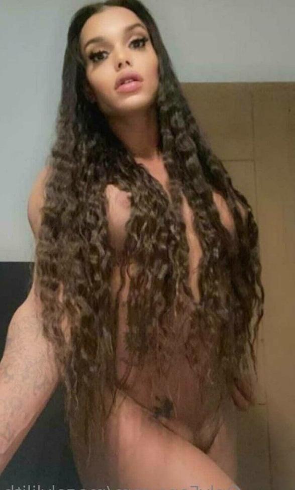 25P Magaly Vaz nude