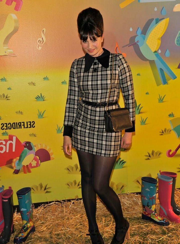 25P Gizzi Erskine nude