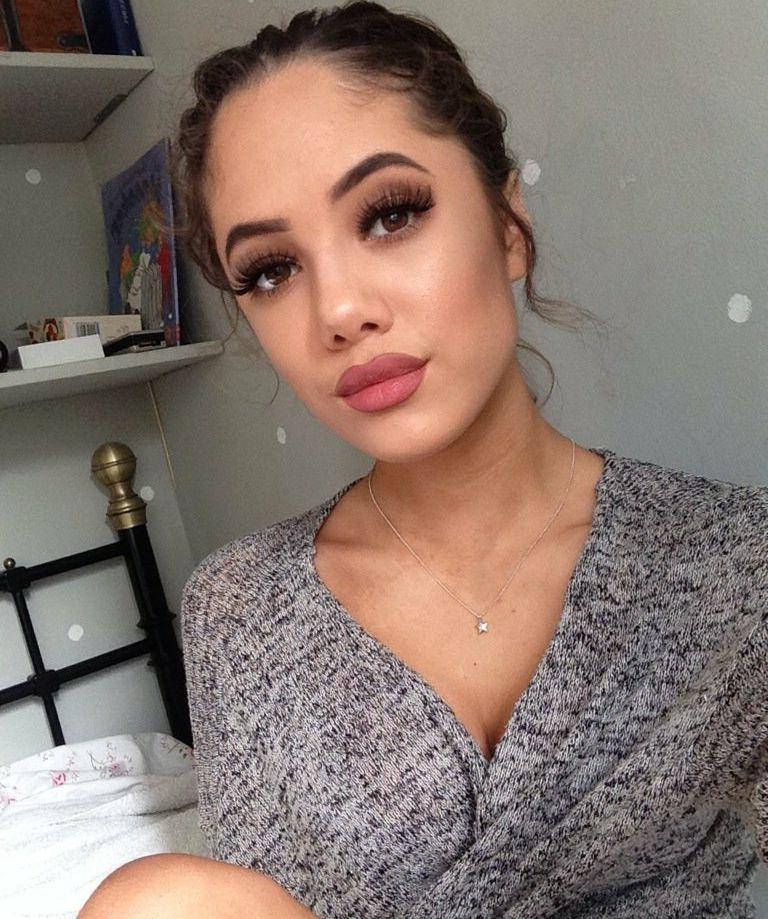 25P Saoirse Alicia Behzadi nude
