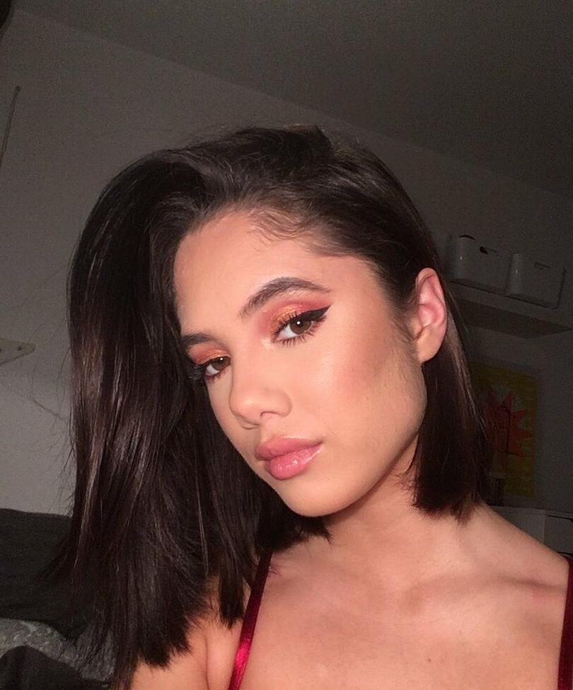 25P Saoirse Alicia Behzadi nude