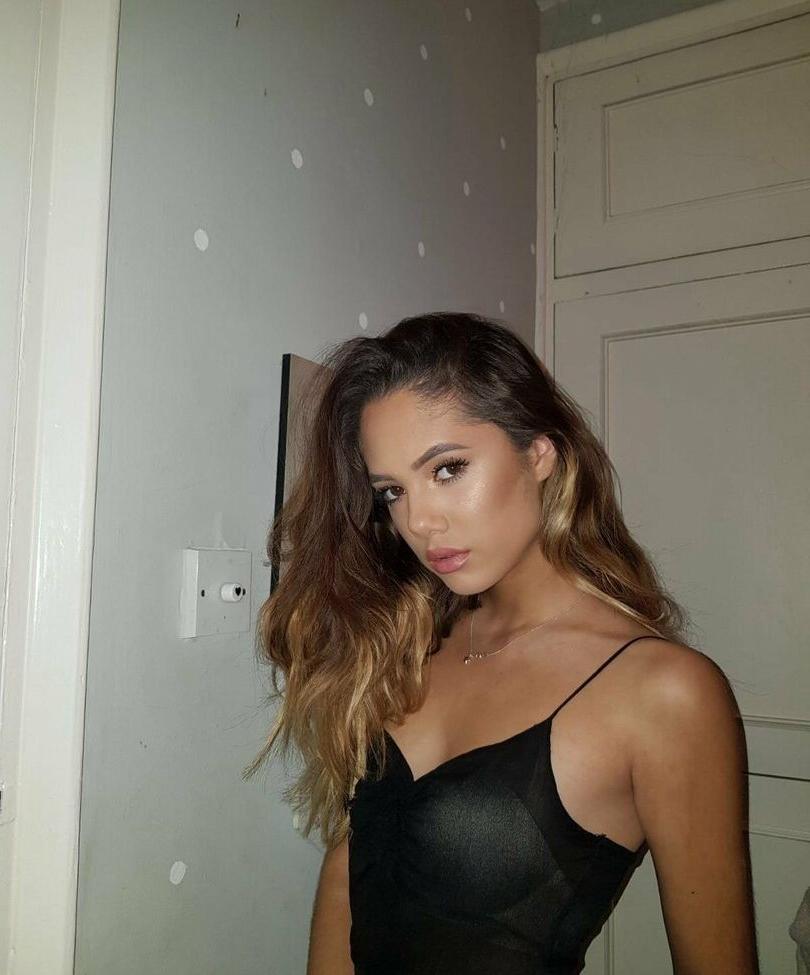 25P Saoirse Alicia Behzadi nude