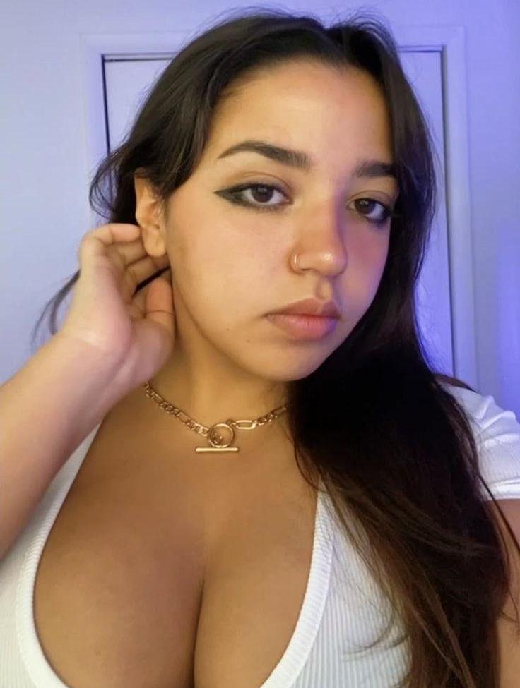 25P Causticx nude