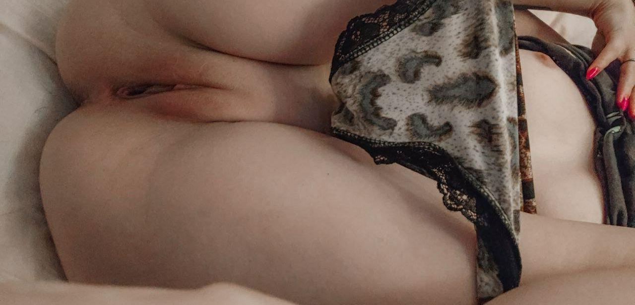 25P Lubowky nude