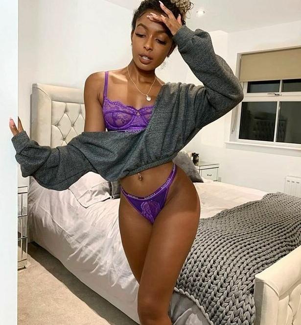 11P Jourdan Riane nude
