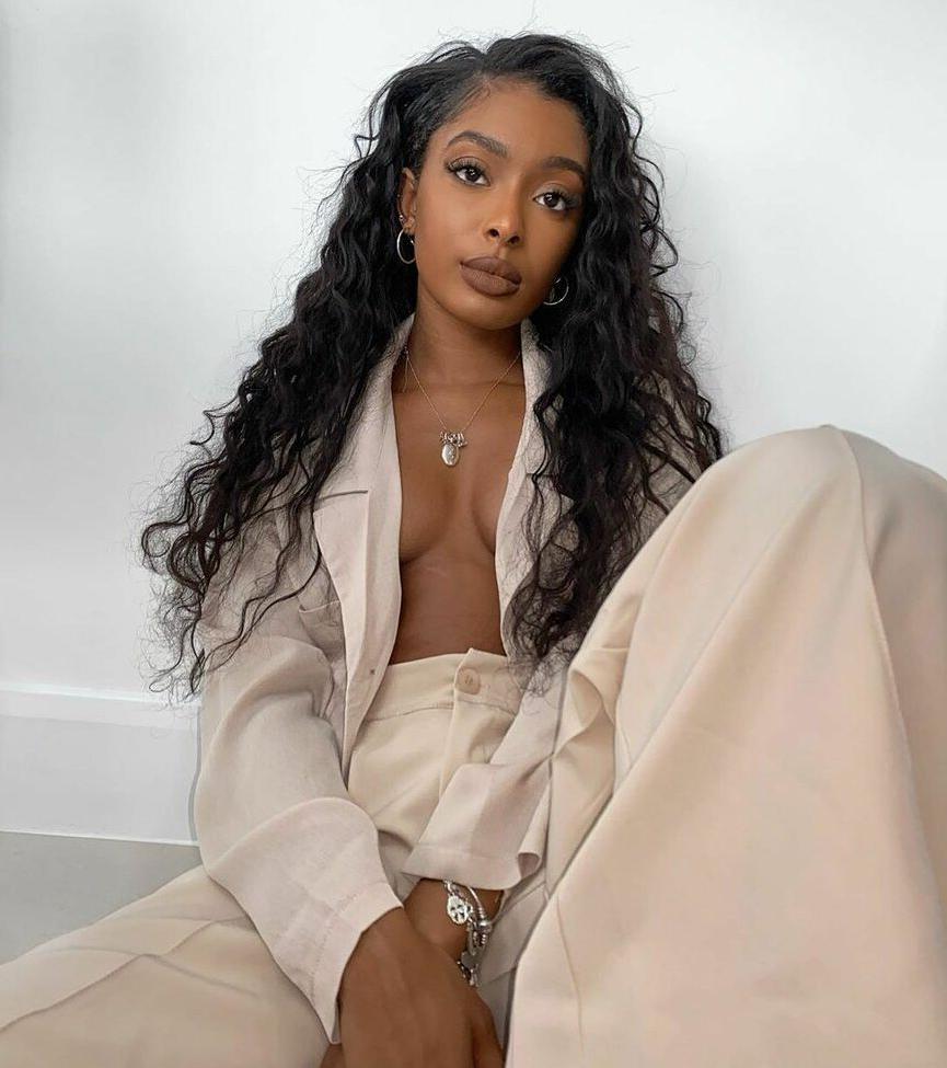 11P Jourdan Riane nude