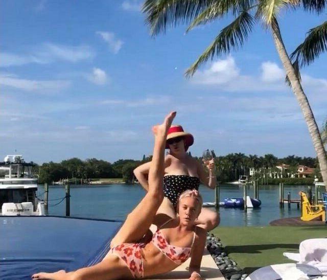 5P Phillippa Parnevik nude