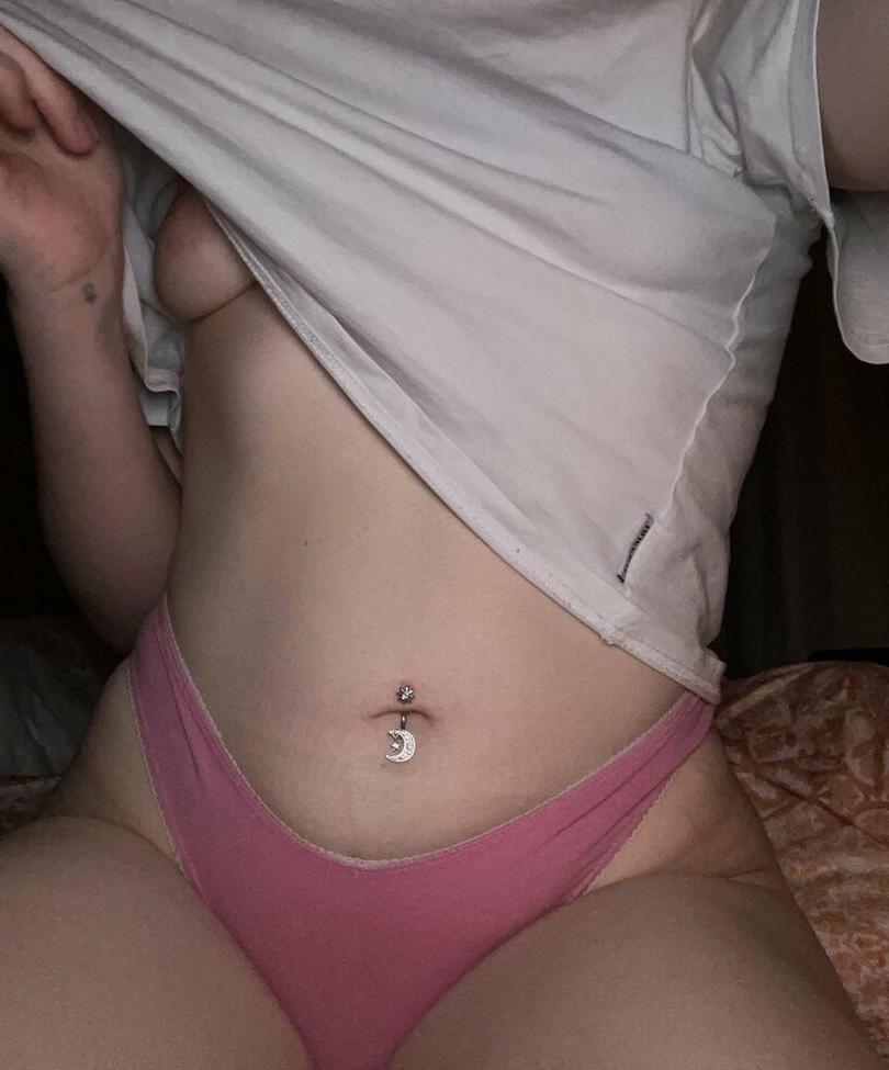 25P MadyUnleashed nude