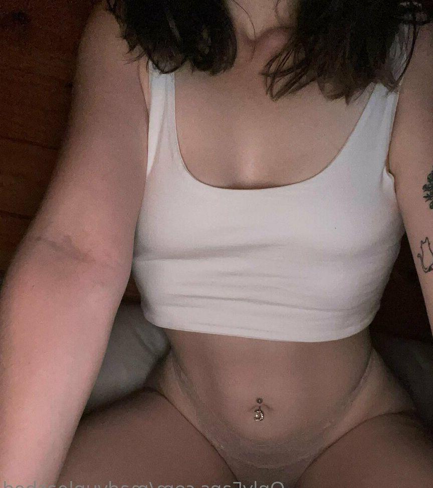 25P MadyUnleashed nude