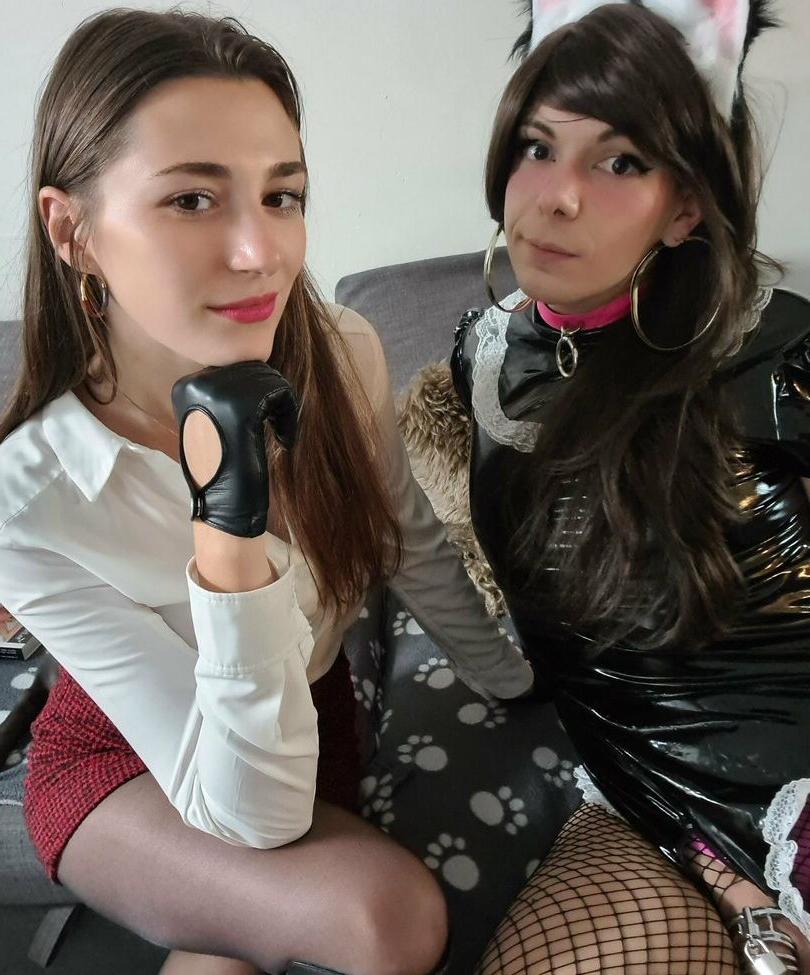 25P SissyJoyce nude