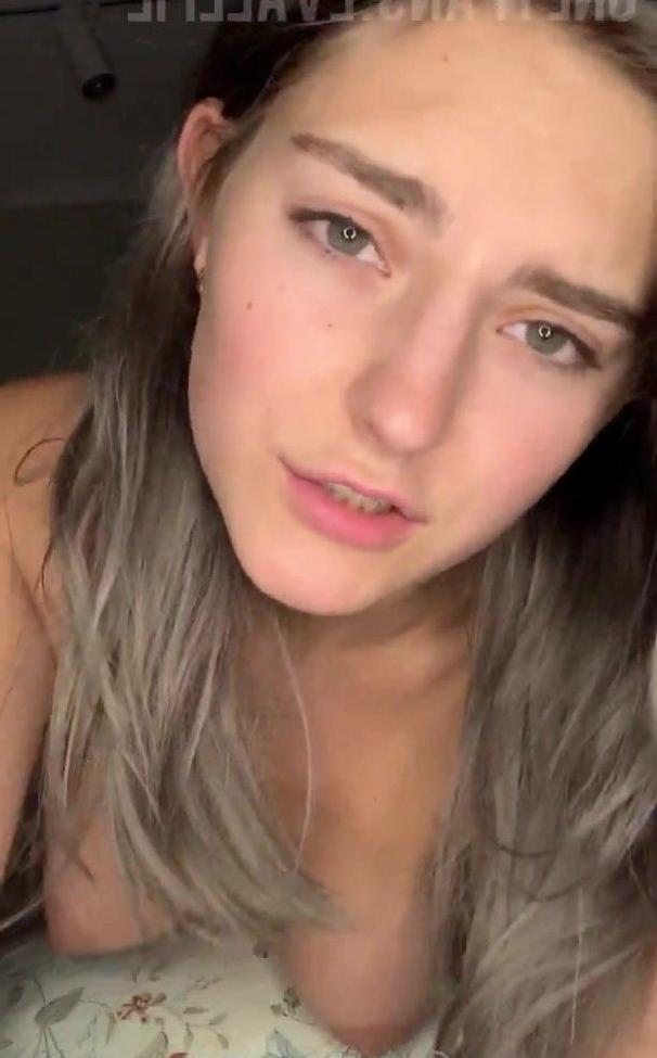 25P EvaElfie nude