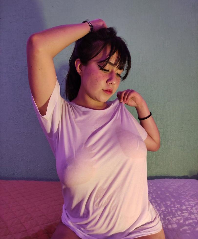 25P Baby Waifu nude