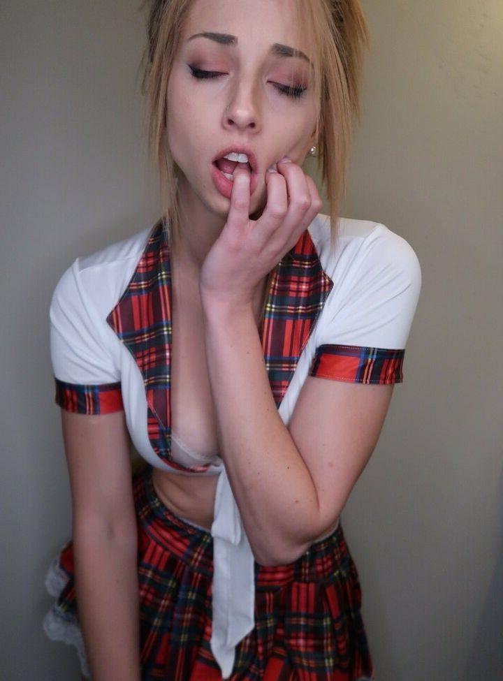 25P Katiedaisy nude