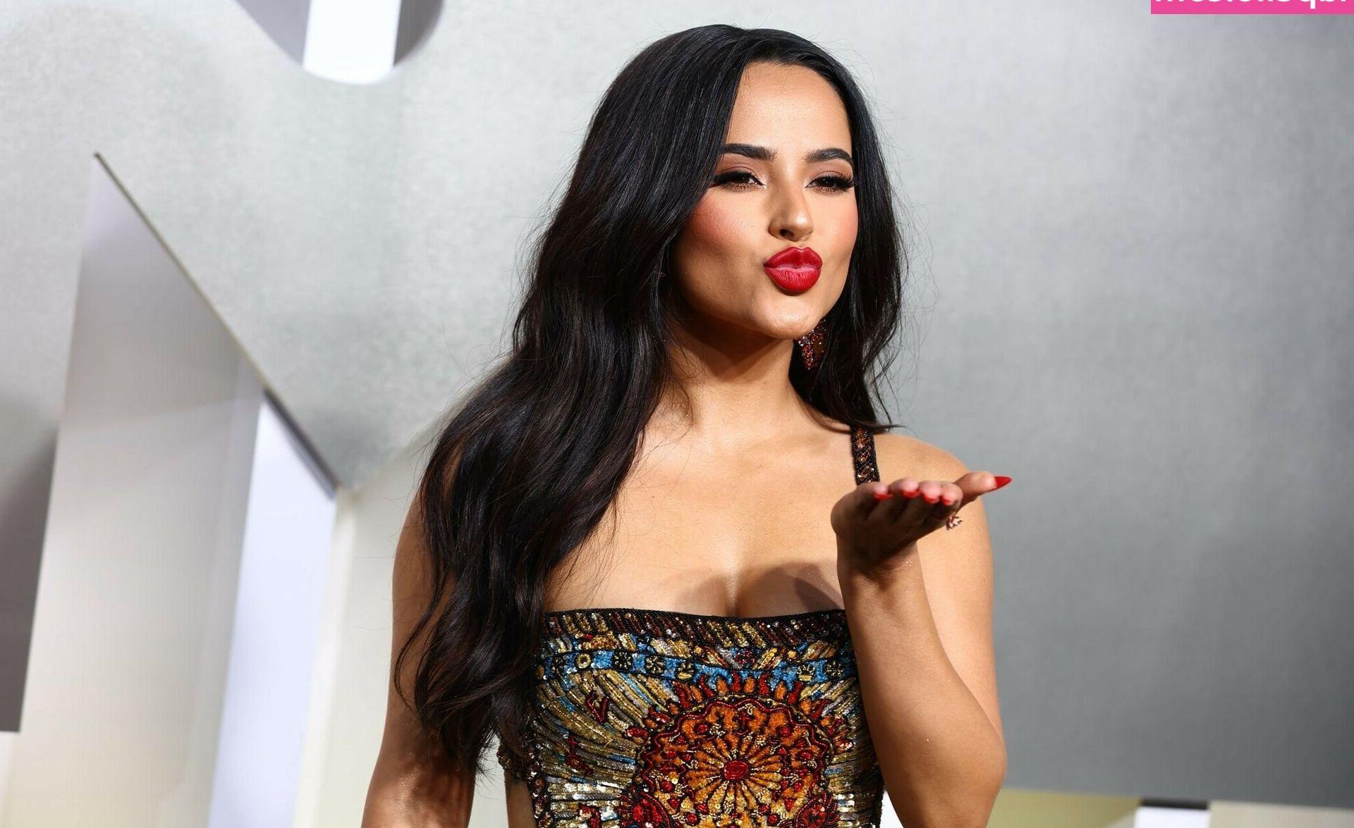 25P Becky G nude