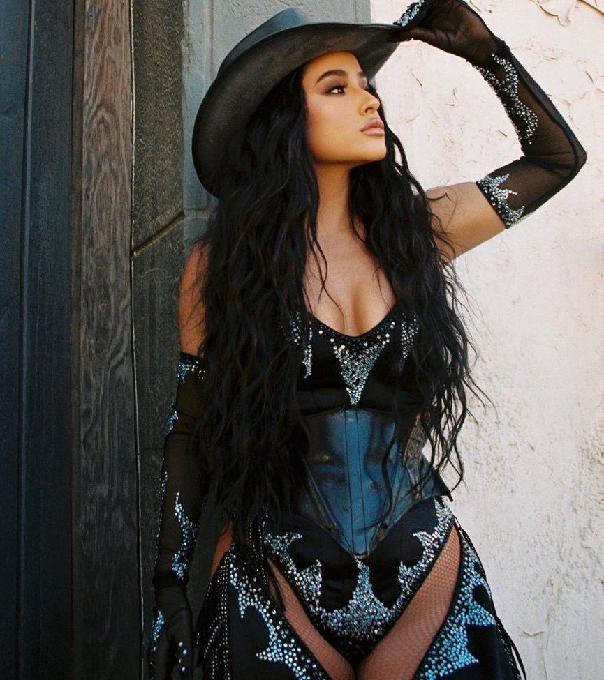 25P Becky G nude