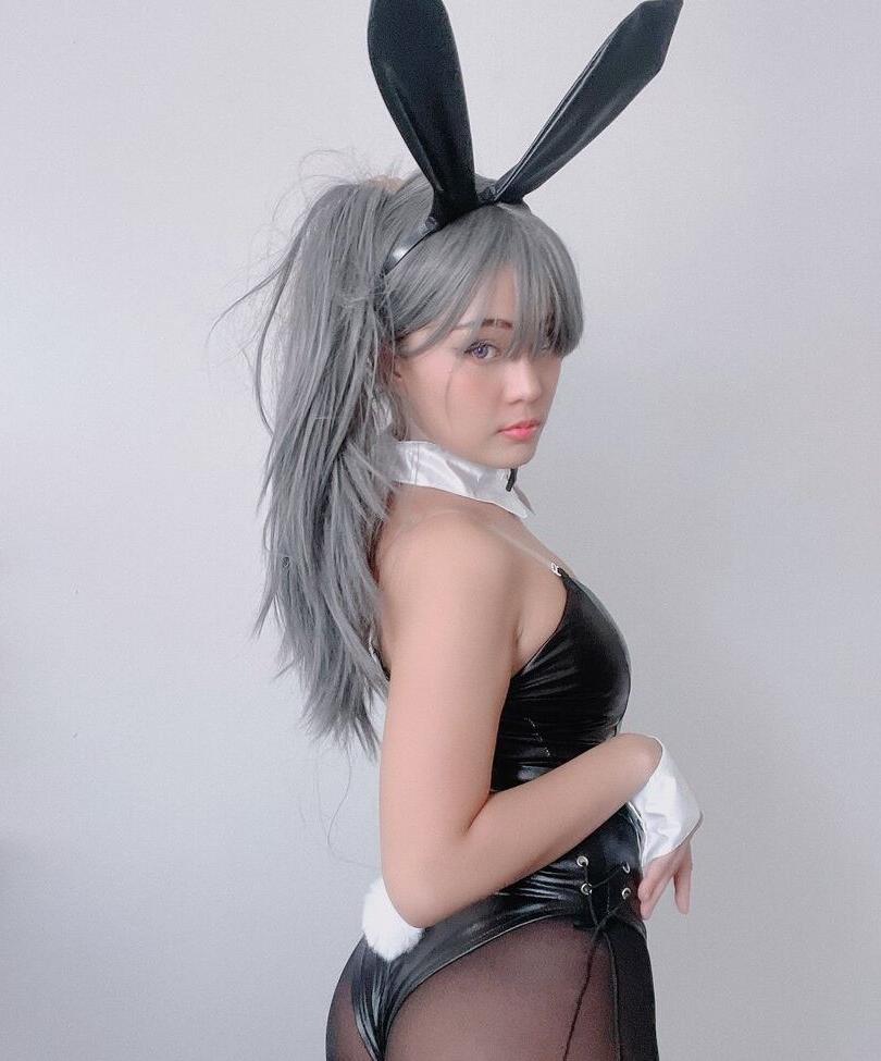25P Mika Daime nude