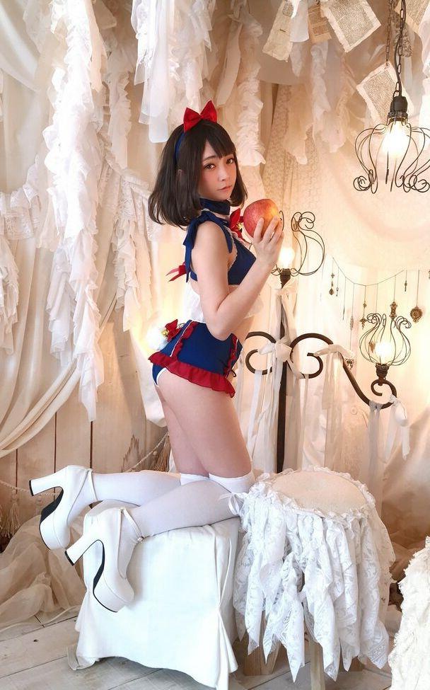 25P Ma5mi2ta3n nude