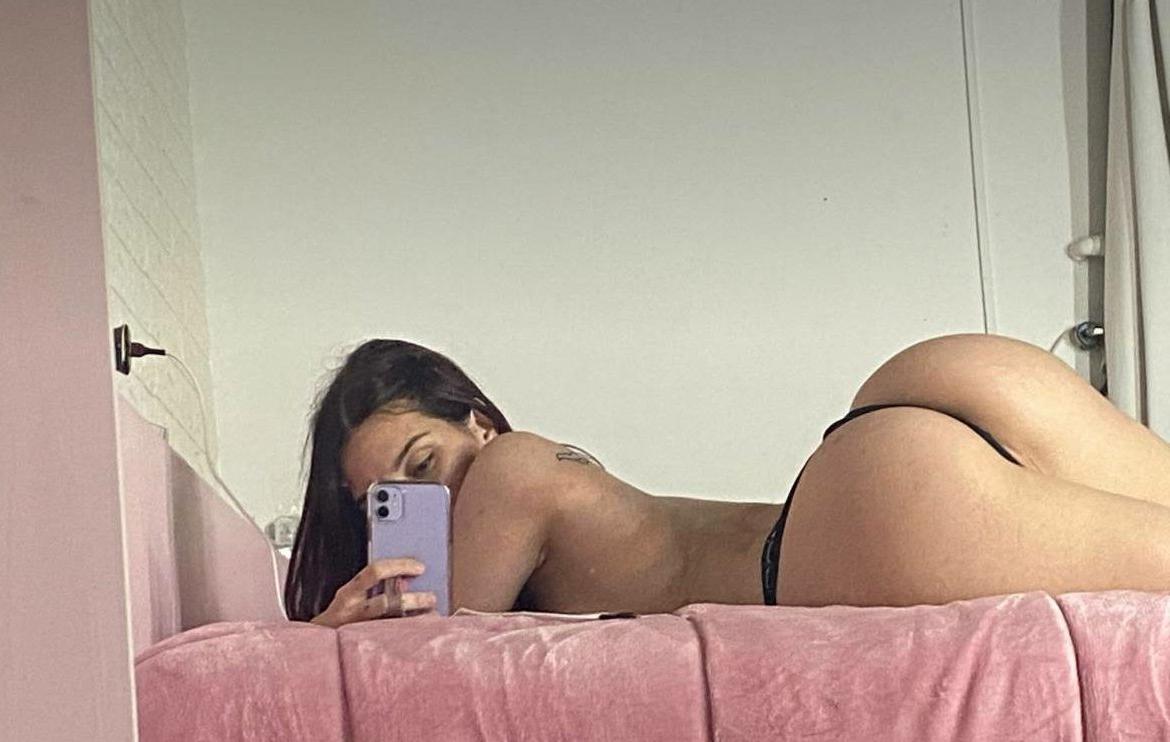 13P Bellu Ottobri nude