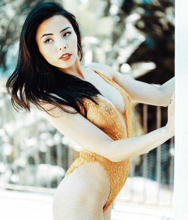 25P Anna Akana nude
