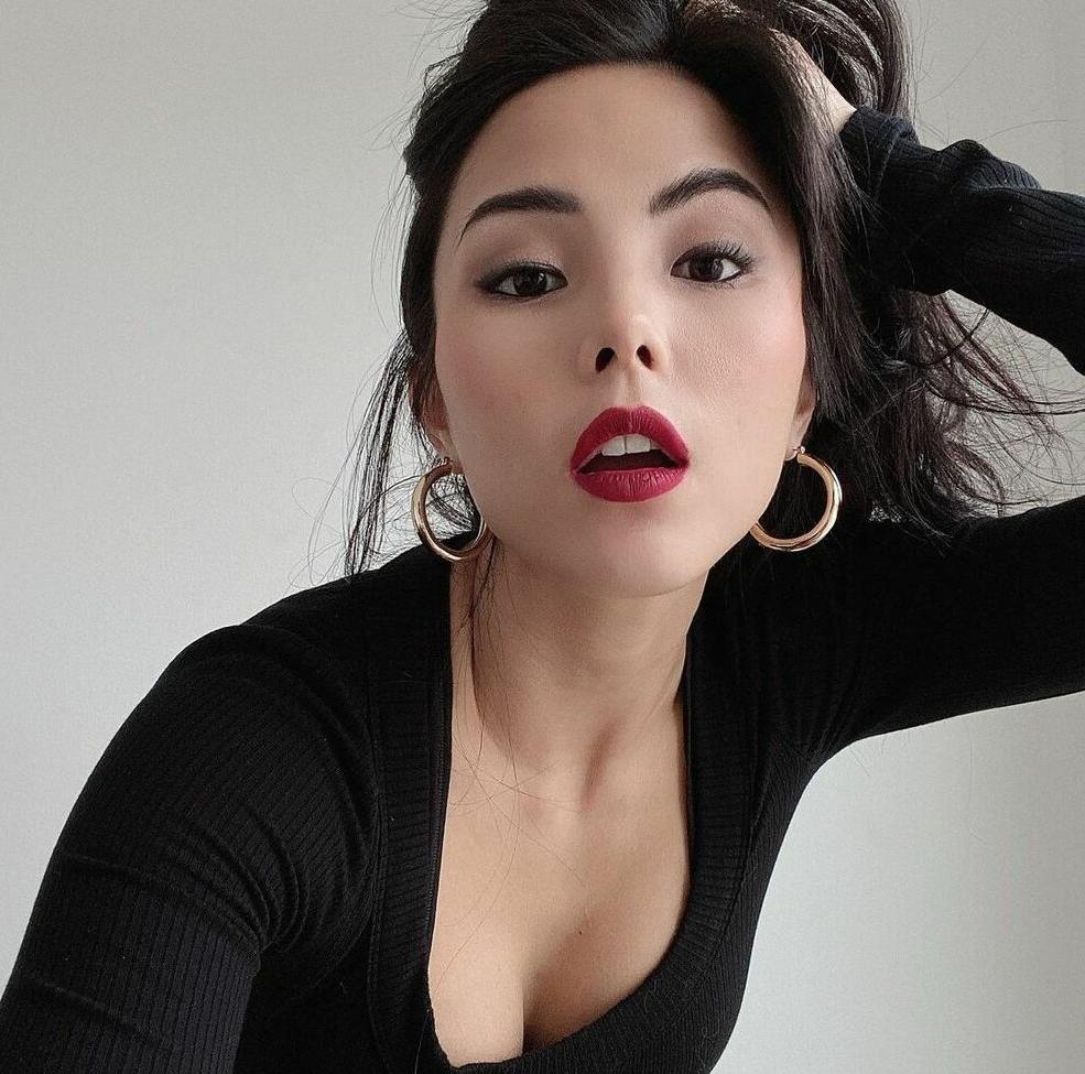 25P Anna Akana nude