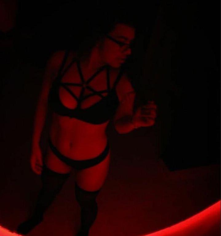 19P Diochyperez Nerdy nude