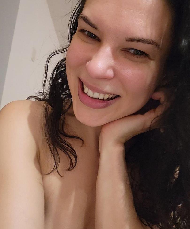 17P Mercedes Raquel nude